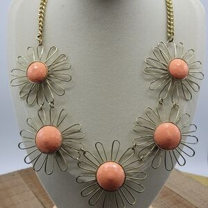 - Floral Goldtone Necklace w/ Peach Beading • Has Extender